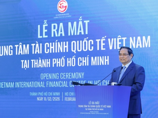 Thủ tướng: Chấp nhận “học phí” trong phát triển trung tâm tài chính quốc tế