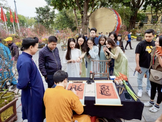 Khách du lịch tăng mạnh, Hà Nội ước đón 1,34 triệu lượt khách trong kỳ nghỉ Tết