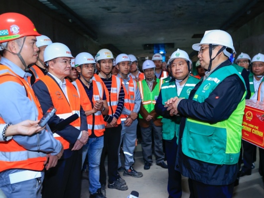 Thủ tướng kiểm tra dự án Metro Nhổn – Ga Hà Nội: Phấn đấu vận hành đoạn ngầm vào tháng 12/2027