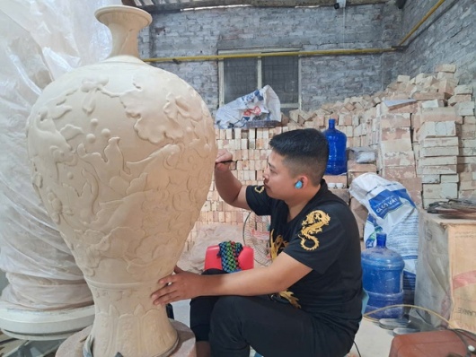 Làng nghề Bát Tràng được giữ lại, tái thiết tại chỗ trong dự án đại lộ cảnh quan sông Hồng