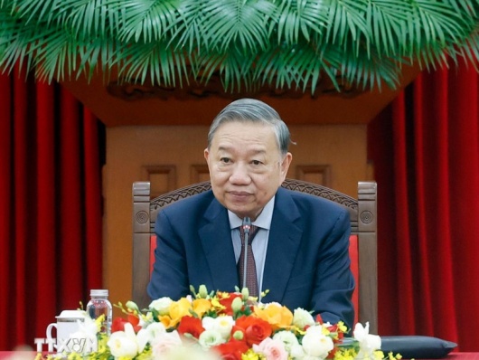 Tổng Bí thư tiếp các Bộ trưởng Trung Quốc nhân dịp Đối thoại chiến lược 3+3