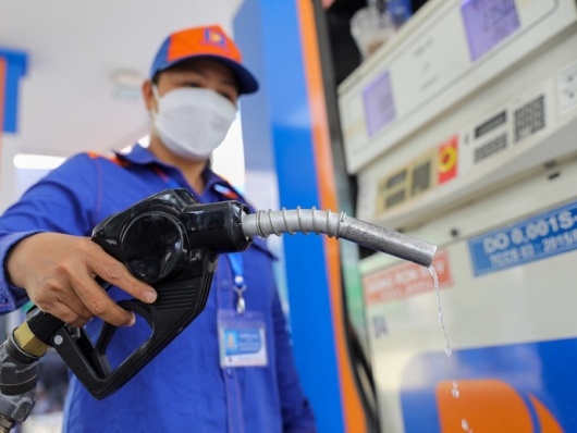 Kết luận số 14 của Bộ Chính trị về bảo đảm nguồn cung, ổn định giá nhiên liệu trong tình hình mới