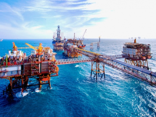 Chuyên gia: Việt Nam ứng phó kịp thời, đúng hướng trước cú sốc năng lượng thế giới