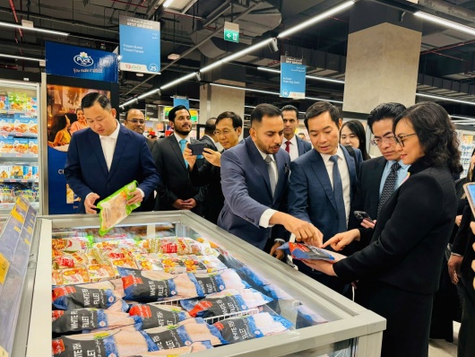 Đẩy mạnh mạng lưới phân phối hàng Việt Nam tại nước ngoài giai đoạn 2026 - 2030