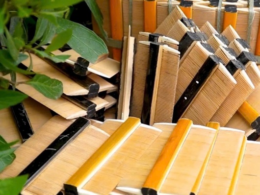 Làng nghề và câu chuyện “kể lại” giá trị sản phẩm