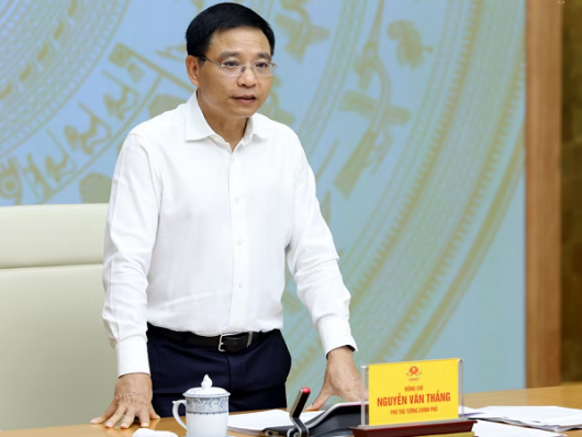 Phó Thủ tướng Nguyễn Văn Thắng: Xử lý dứt điểm vướng mắc Thuế và Hải quan trước ngày 31/8