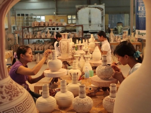 Thủ công mỹ nghệ Việt: Thoát khỏi quan niệm 'đồ lưu niệm' để hướng đến ngành công nghiệp sáng tạo