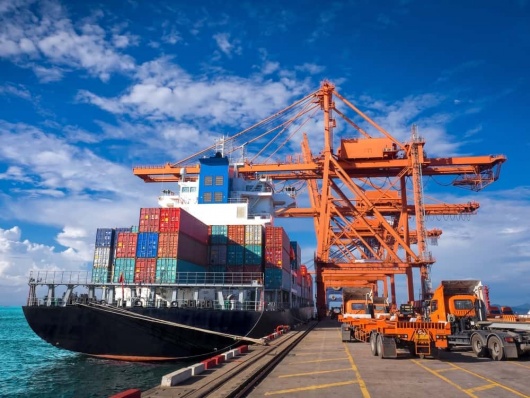 Tăng tốc xuất khẩu, kỳ vọng kéo nhập siêu năm 2026 xuống dưới 10 tỷ USD