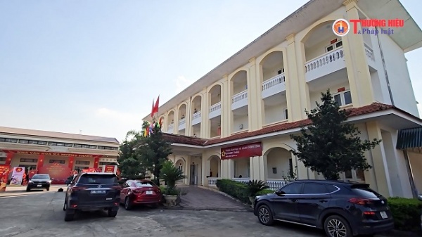 UBND xã Mường Thàng (Phú Thọ) nợ đất người dân 20 năm chưa trả lại