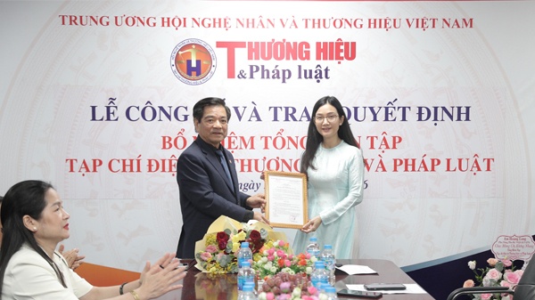 Nhà báo Khổng Nhung được bổ nhiệm làm Tổng biên tập Tạp chí điện tử Thương hiệu và Pháp luật